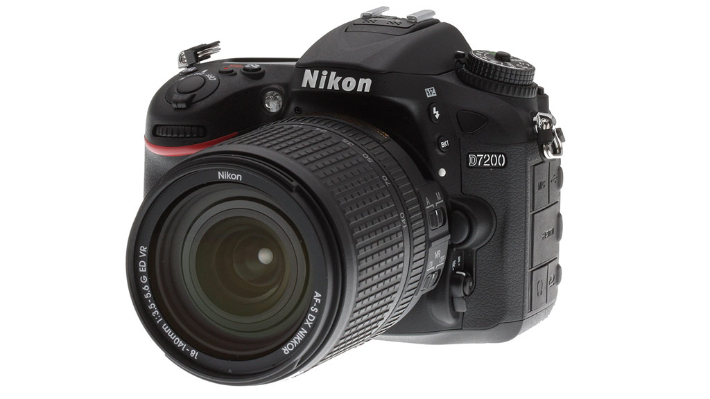 NIKON_D7200