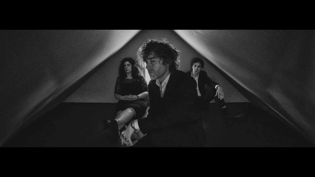 LOW – SOME HEARTS IN CHRISTMAS TIME