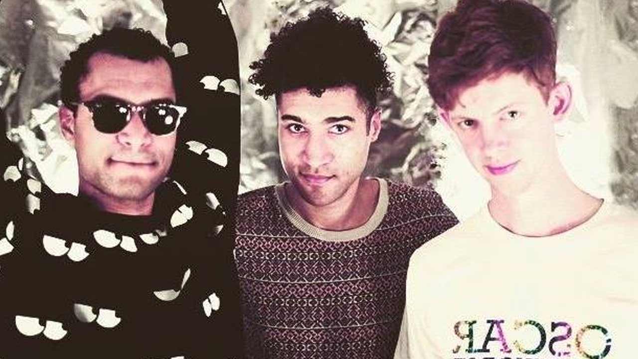 THEME PARK – L.A IS STEALING MY FRIENDS
