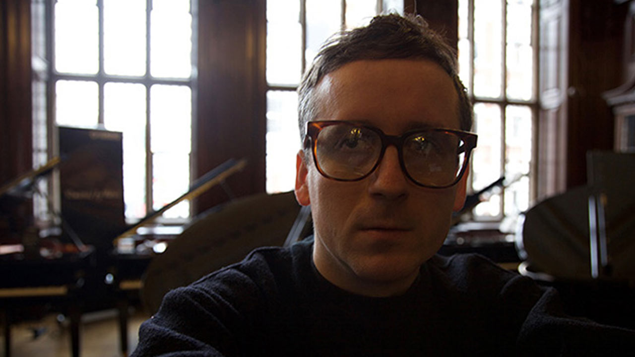 ALEXIS TAYLOR & GREEN GARTSIDE – REPAIR MAN