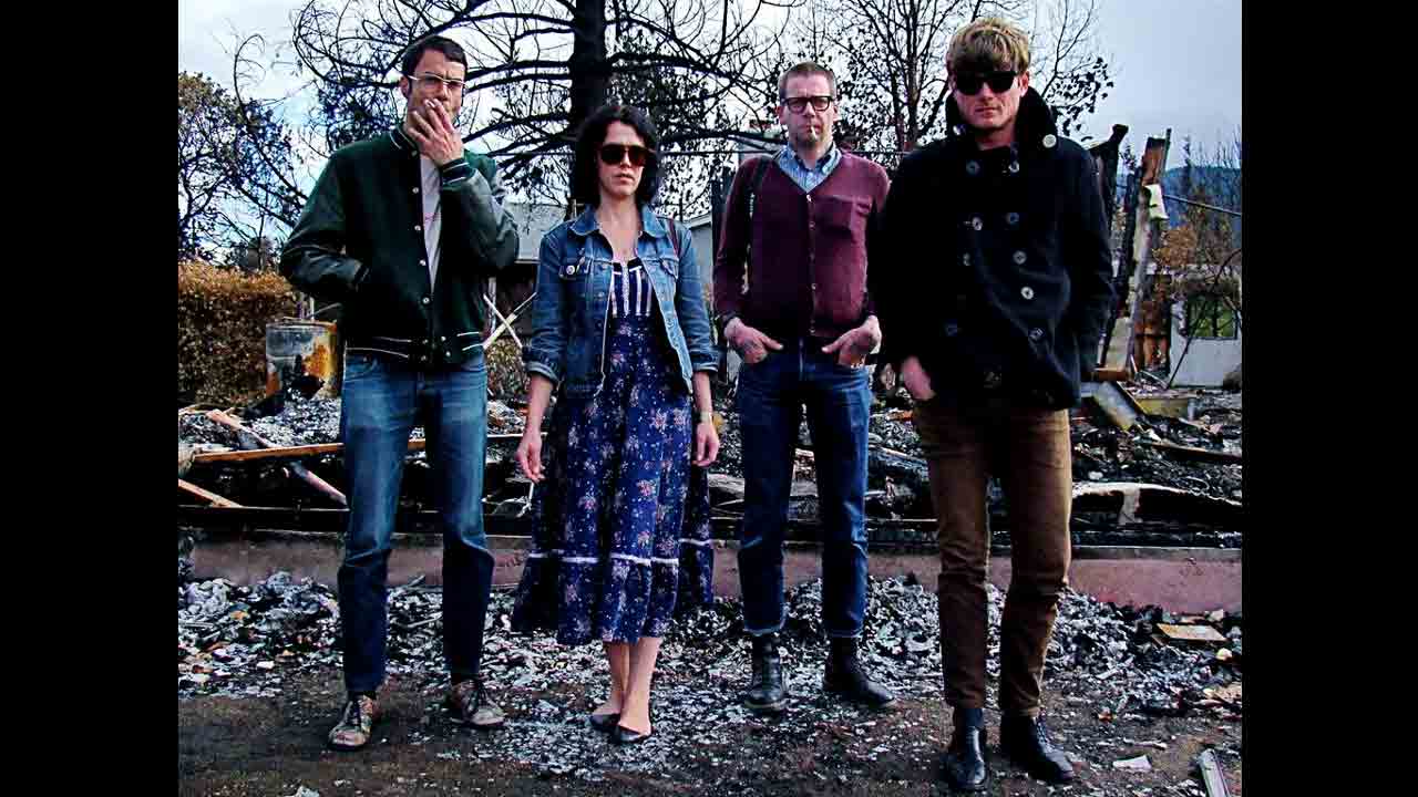THEE OH SEES – AT THE END ON THE STAIRS
