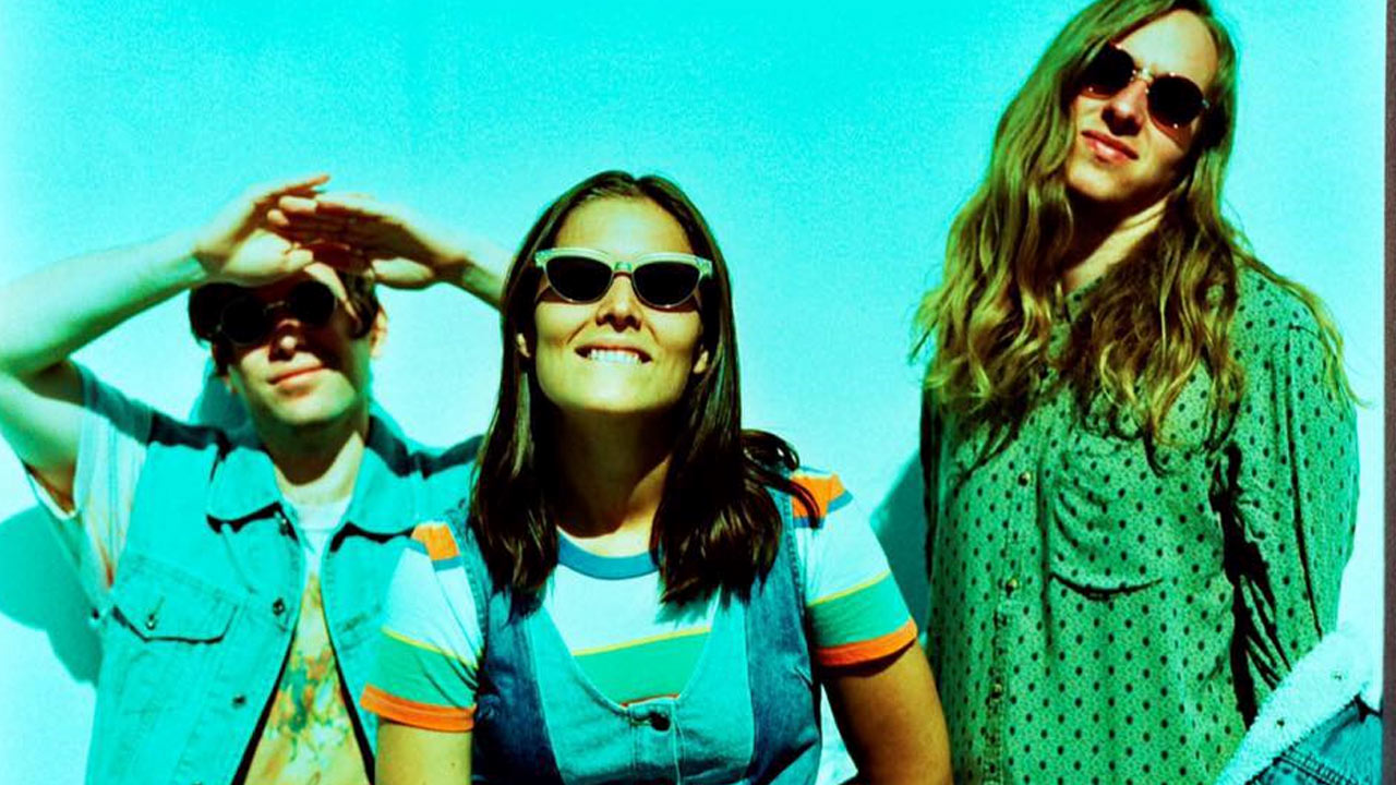 MIDDLE KIDS – NEVER START