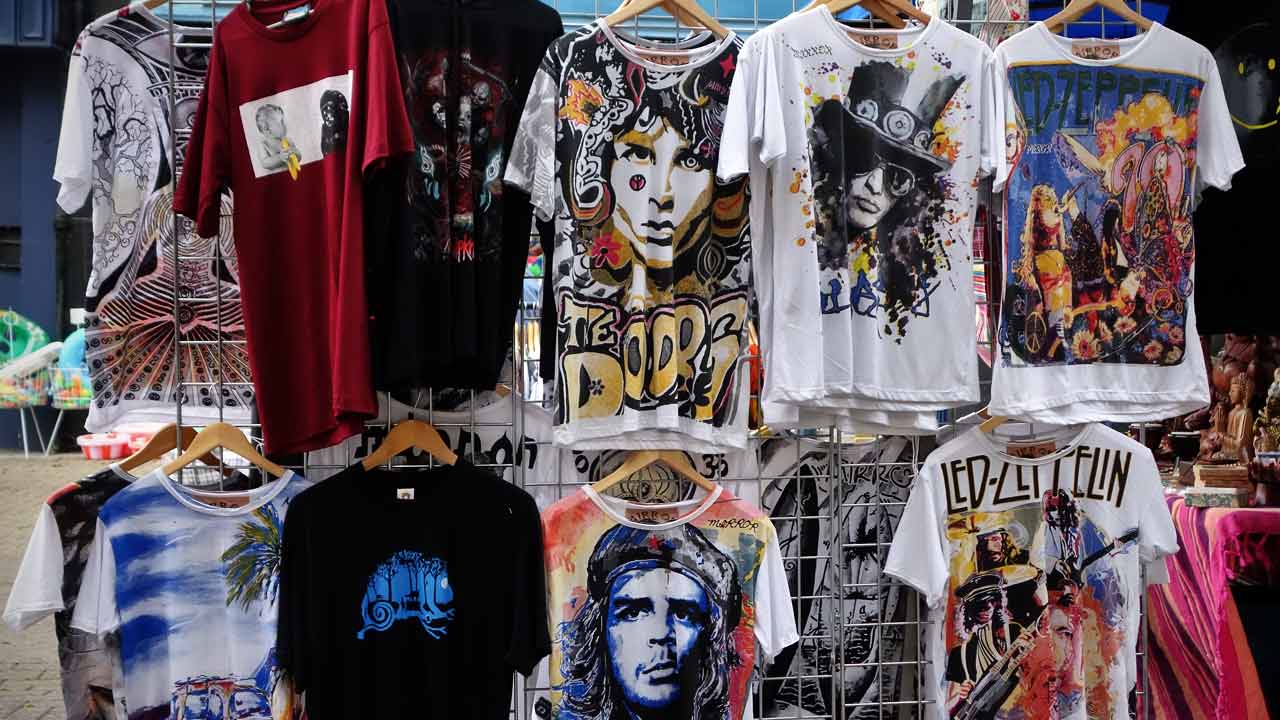 Τα T-shirts είναι μόδα - Αναμνήσεις από τα 80's