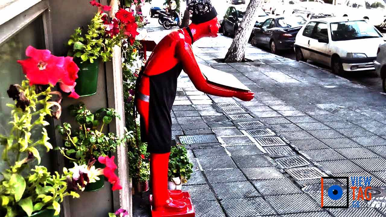 Αν τελικά είχαμε γίνει "γκαρσόνια της Ευρώπης";