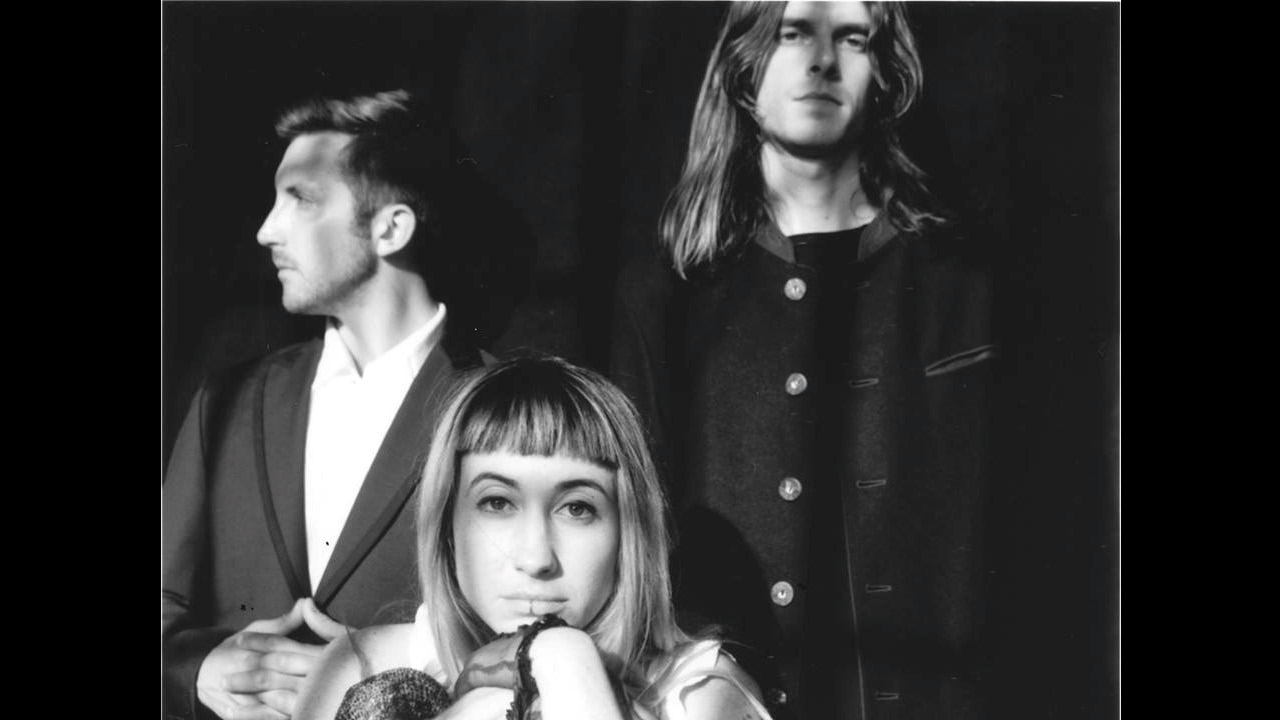 WATERS – WAVE TO ANCHOR