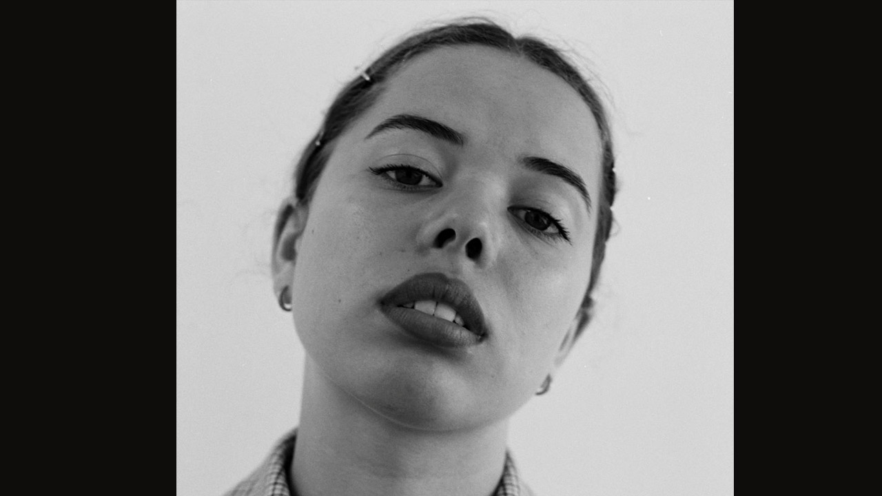NILUFER YANYA – BABY LUV