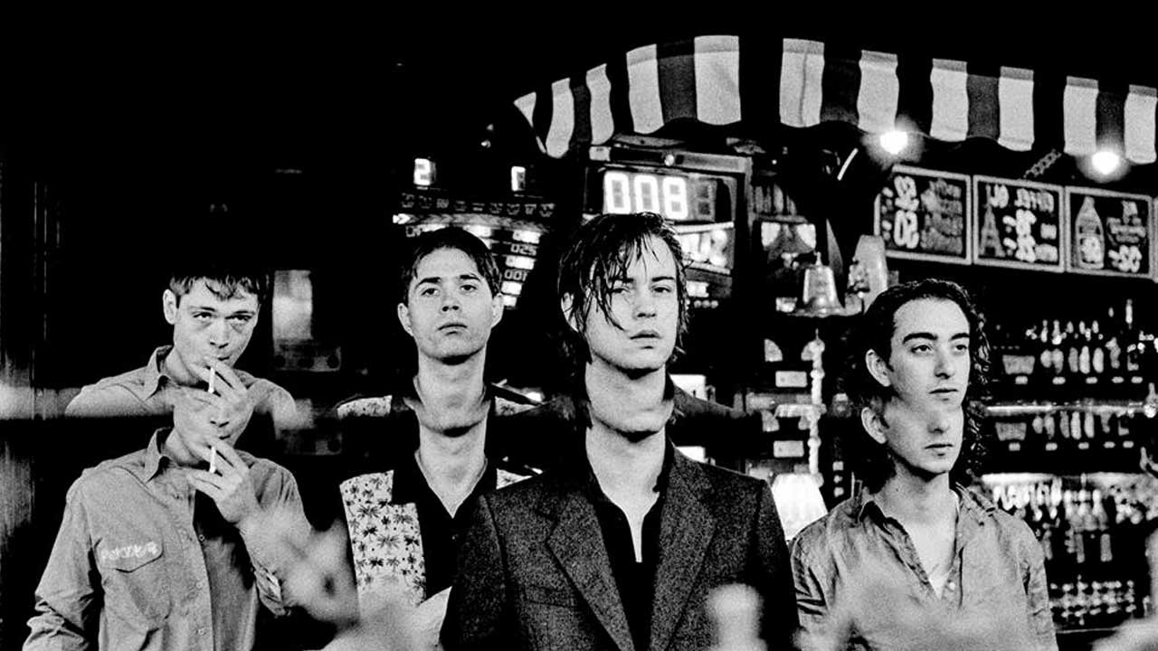 ICEAGE – PAINKILLER (feat. SKY FERREIRA)