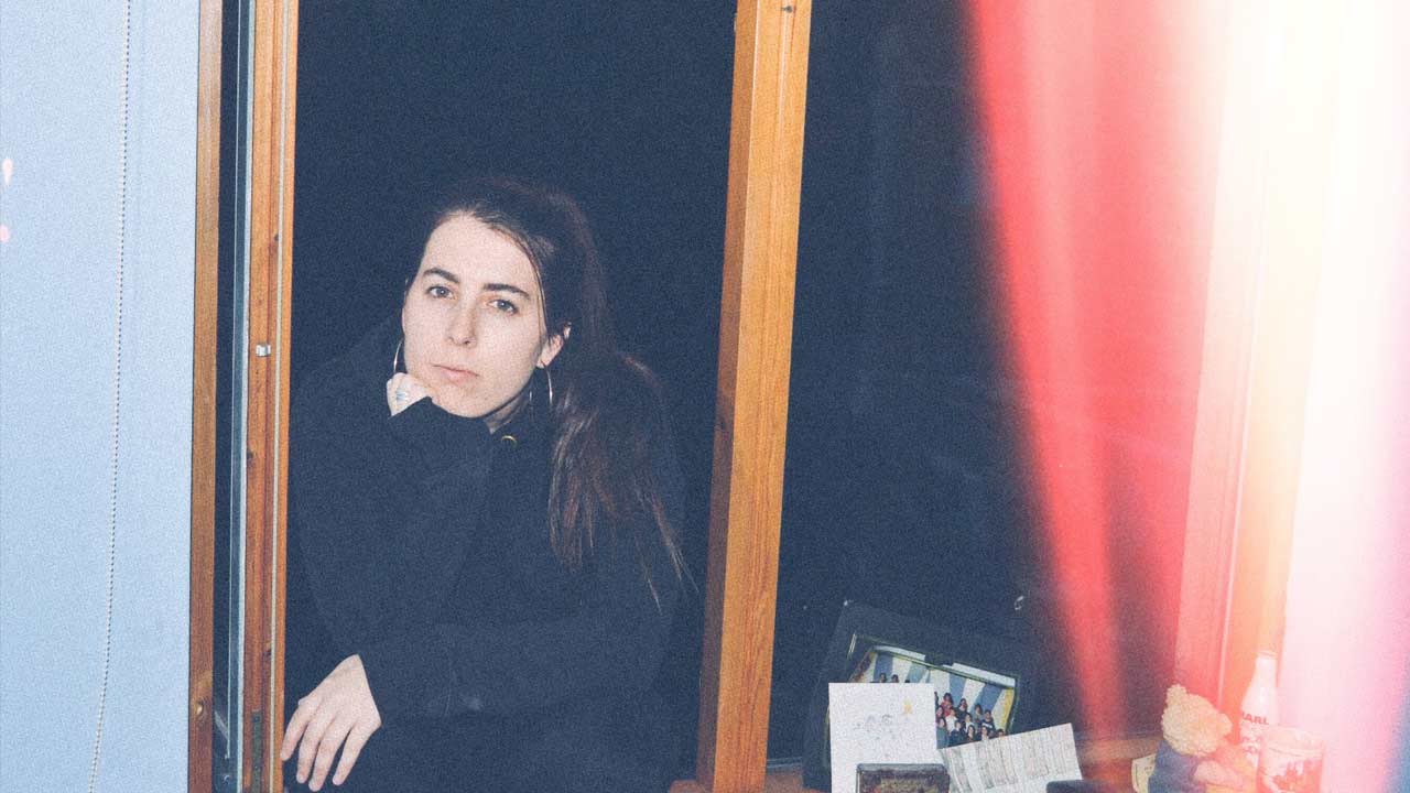 SORCHA RICHARDSON – CAN’T WE PRETEND