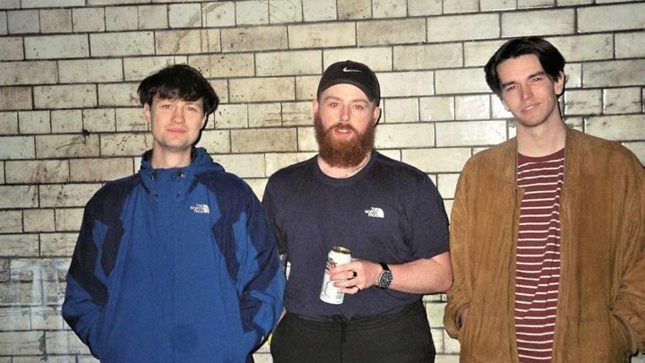 BEACH SKULLS – THAT’S NOT ME