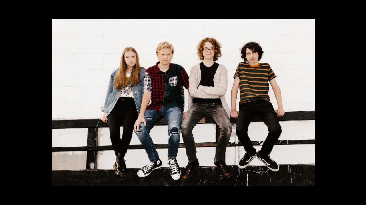 CALPURNIA - GREYHOUND
