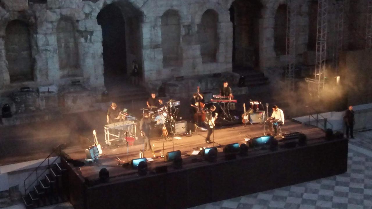 Calexico: Γήτεψαν το Ηρώδειο