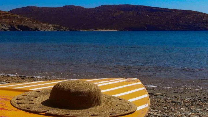 μικρά και ατέλειωτοι