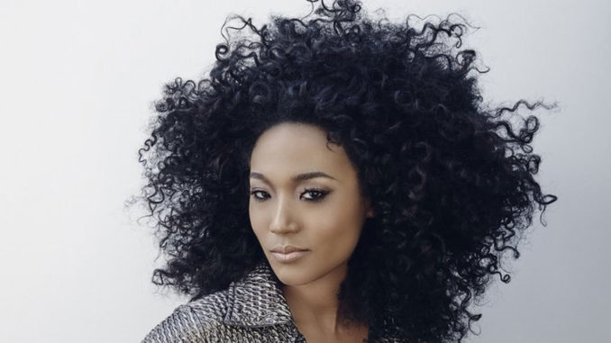 JUDITH HILL – QUEEN OF THE HILL