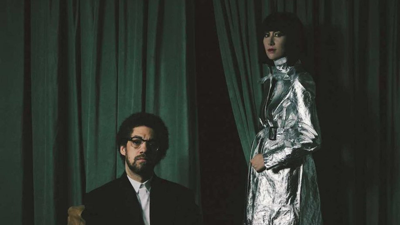 KAREN O & DANGEROUS MOUSE - LUX PRIMA