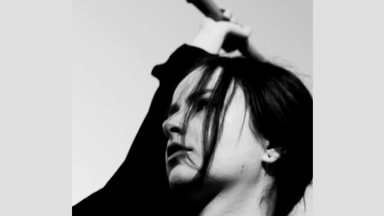 ELA MINUS – MEGAPUNK