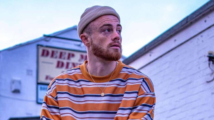 MONRO – SELFISH (ft. P -LO & ARI PENSMITH)