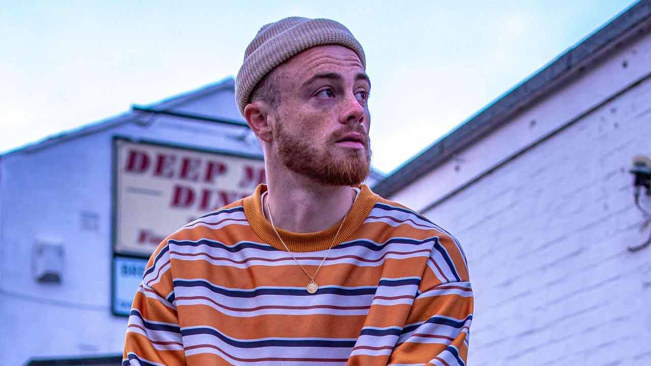 MONRO – SELFISH (ft. P -LO & ARI PENSMITH)