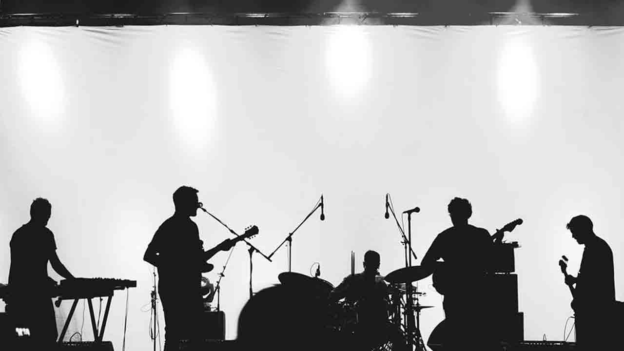 HOLY MONITOR – THE SKY IS FALLING DOWN