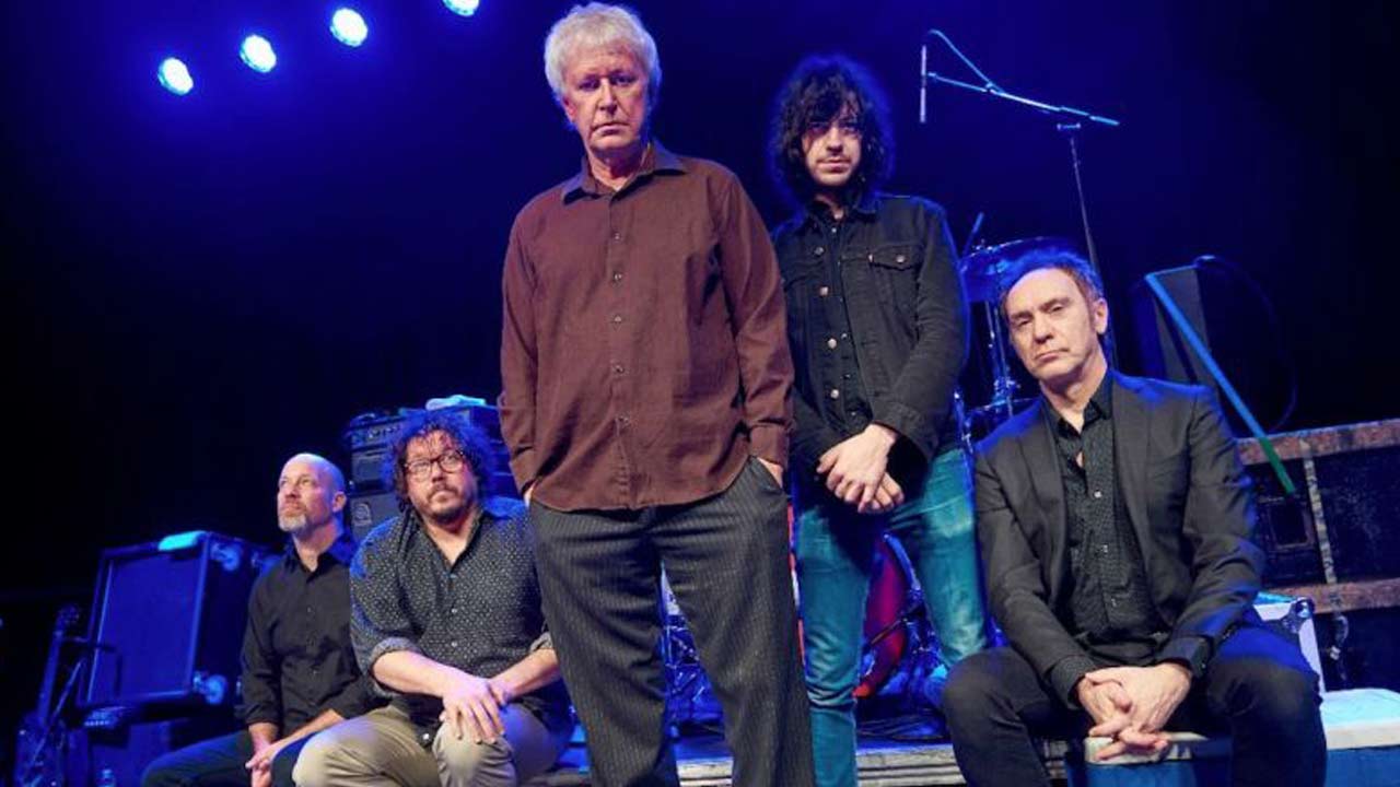 GUIDED BY VOICES