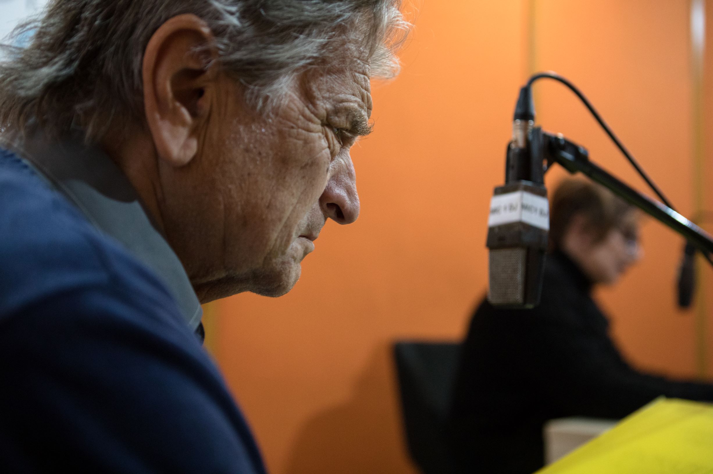 fonazei okleftis mixalakis texnes plus